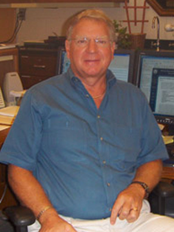 Dennis Alexander