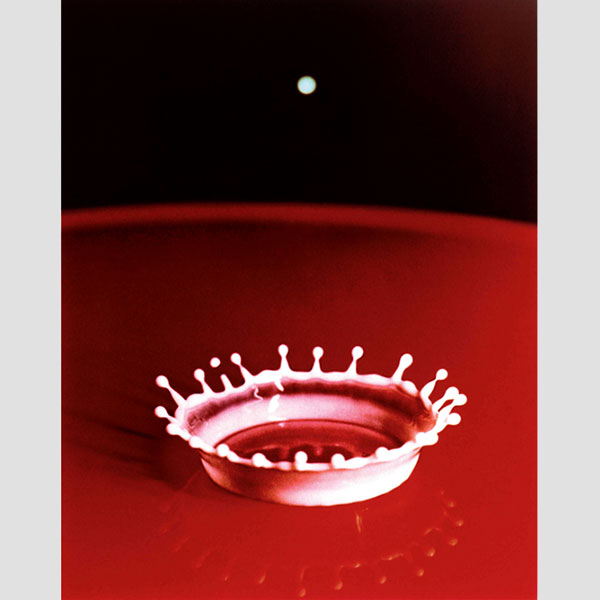 "Milk Drop Coronet," a photograph by 1925 electrical engineering alumnus Harold Edgerton, is among TIME's "100 Photographs: The Most Influential Images of All Time."