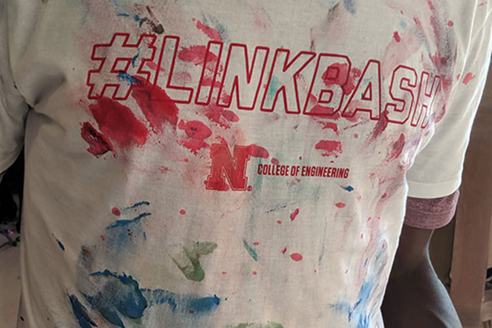 Students, faculty and staff painted the old Civil Engineering offices (and each other) during #LINKBASH, a farewell party for The Link on Sept. 19.