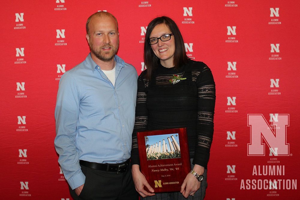 Nancy Melby (right), an alumnus of the architectural engineering program, received an Alumni Achievement Award at the May 3 Alumni Honors Night at Nebraska Innovation Campus. (Nebraska Alumni Association photo)
