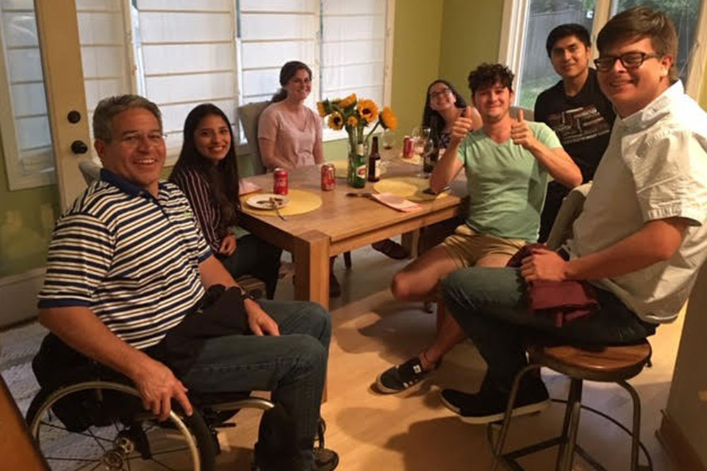 Students from Yachay Tech University in Ecuador enjoy dinner with College of Engineering Dean Lance C. Pérez.