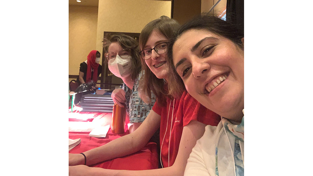 Dr. Bavarian, Alyssa, and Laurel at the Women in Science Conference in the spring of 2022. 