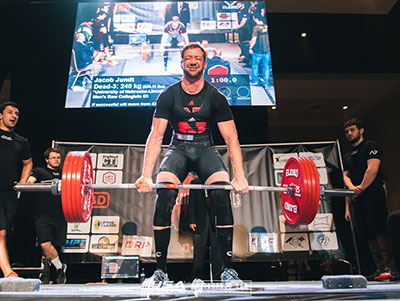 Jake Jundt competes at the 2018 Deadlift Collegiate Nationals