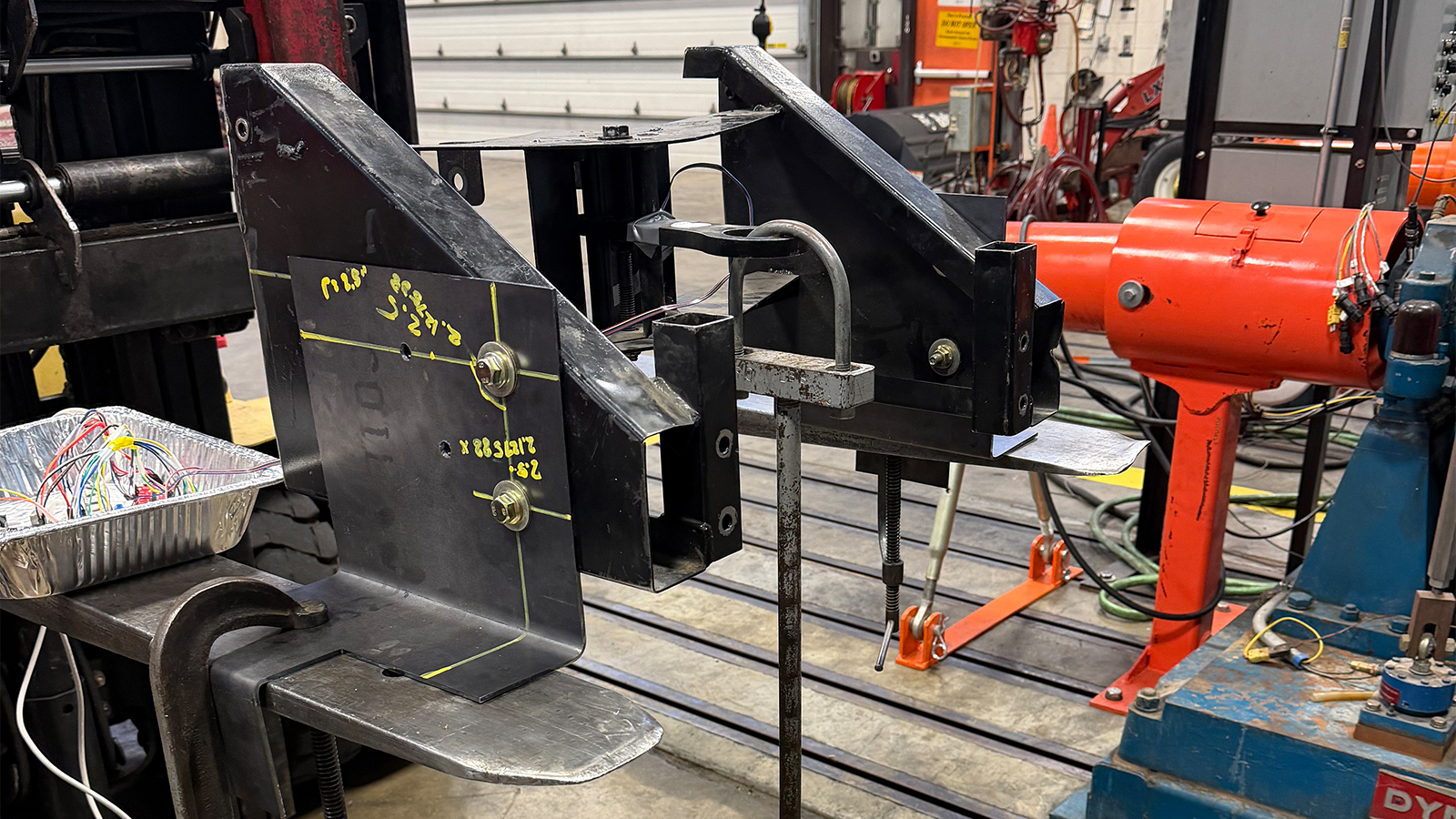 Quarterscale: Load Sensing Hitch Senior Design Showcase Project Image