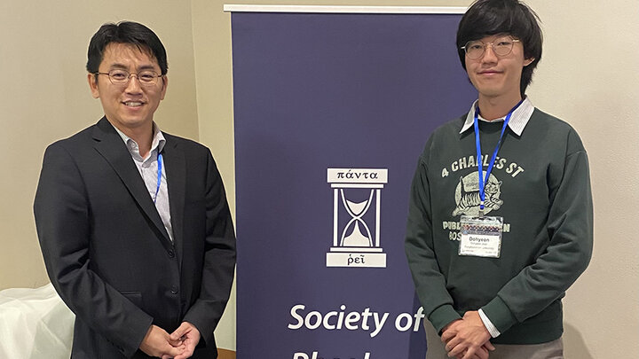 Nebraska Engineering's Jae Sung Park (left) and South Korean Ph.D. student Dohyeon Jean.