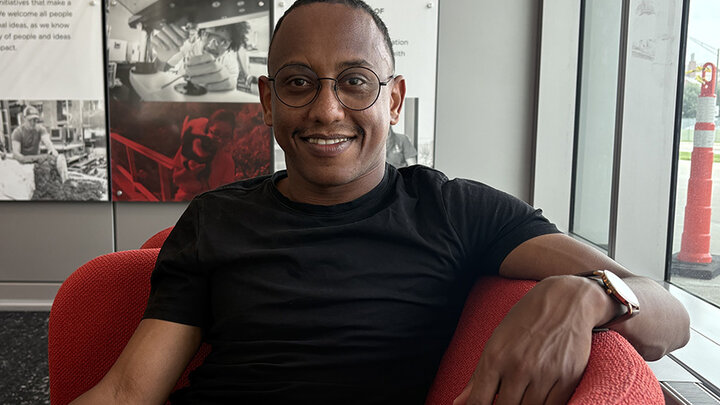 Biomedical engineering doctoral student Brhanu Fentaw received a $25,000 Fast Grant from the Bissau Family Foundation to develop a generative AI model that will forecast the emergence of arboviruses before they affect humans.