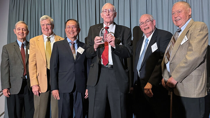 Nebraska Engineering Alum, former faculty Don Cox recipient of prestigious Arno Penzias Award