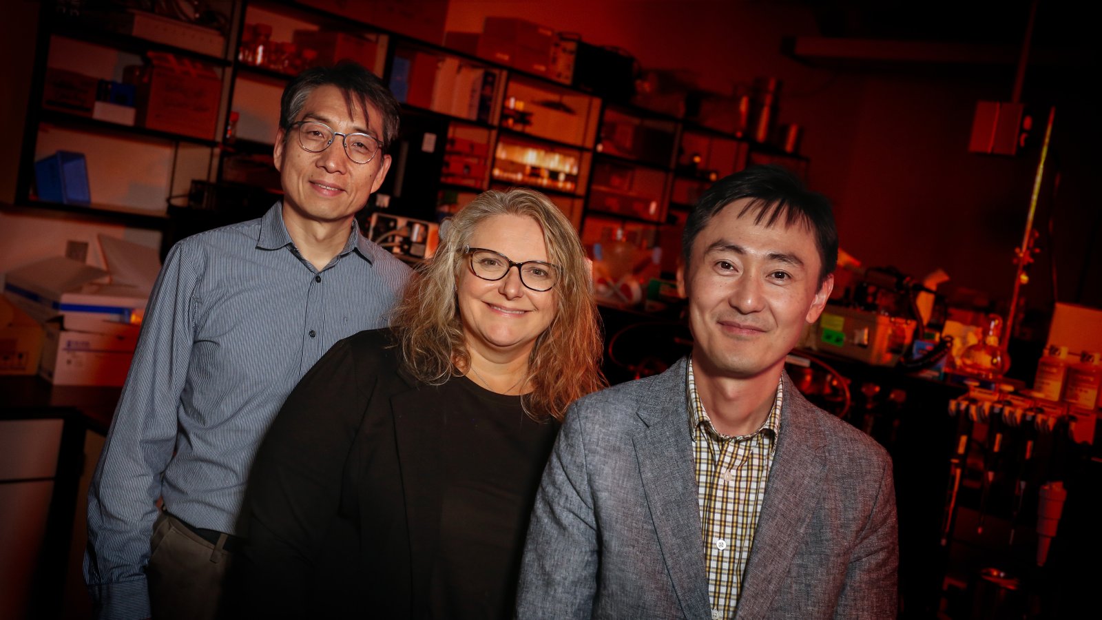 Seunghee Lee (right), Karrie Weber (center) and Hyun-Seob Song are studying hydrogen found in the Midcontinent Rift as a potential energy source. (Research and Innovation)