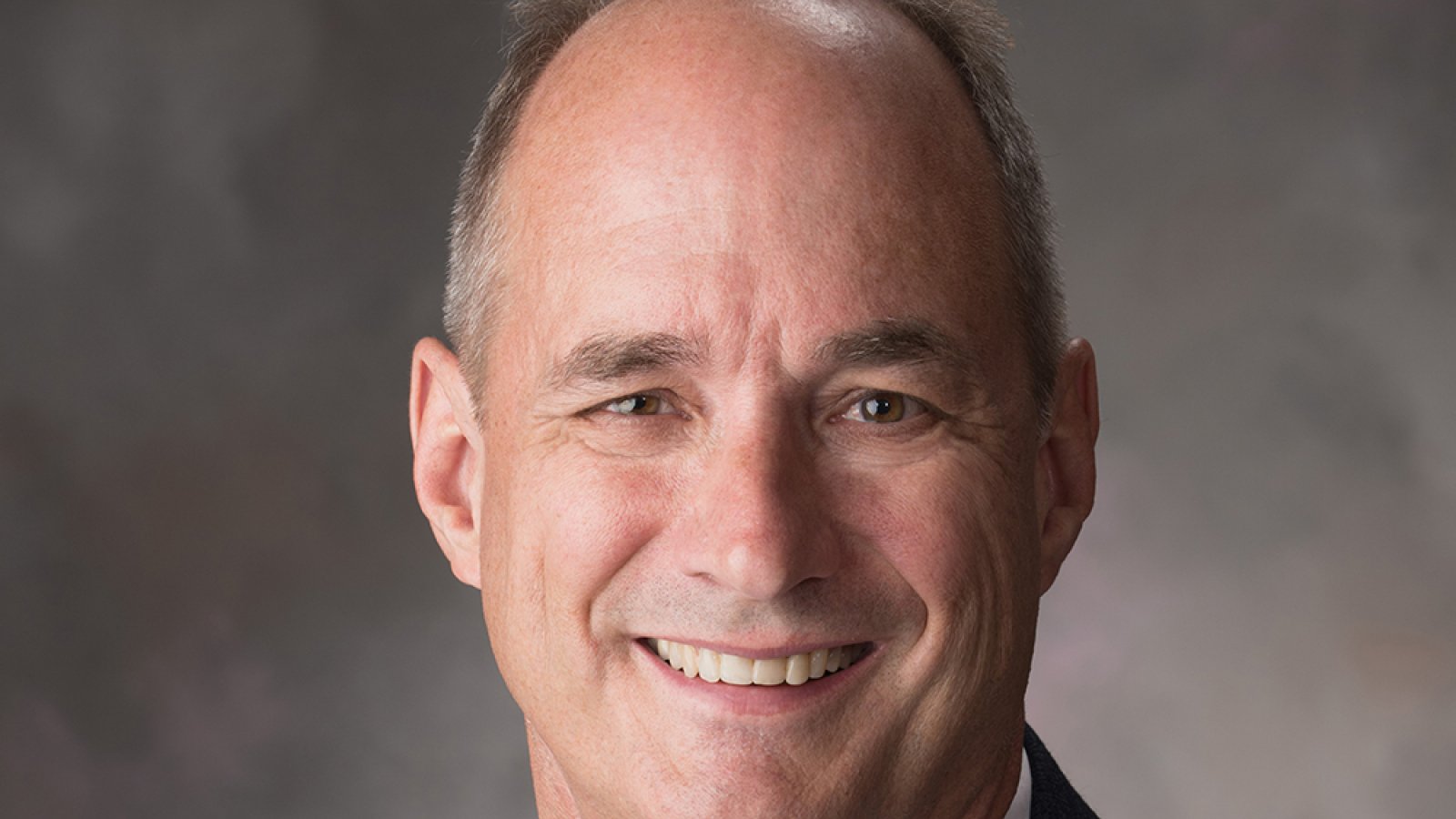 Laurence Rilett was founding director of Nebraska Transportation Center when it opened in 2006 until he resigned to take a new position at Auburn University in 2021.